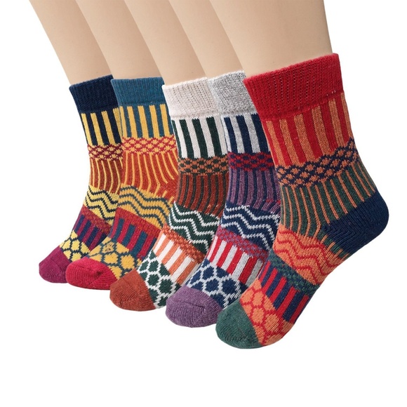 Accessories - Womens 5 Pairs Vintage Style Winter Knitting Socks